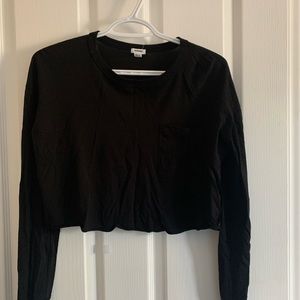 Black Long Sleeve Crop Top